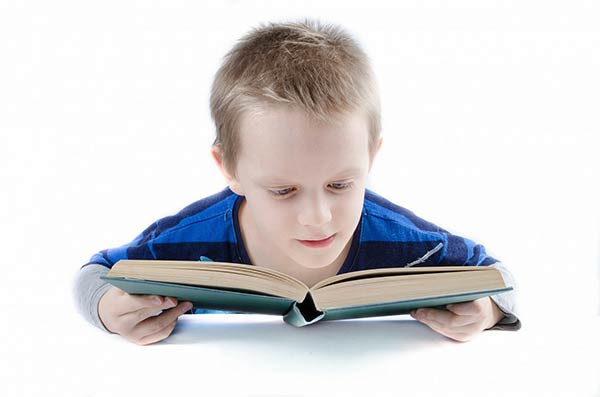 Как научить ребенка читать - советы и ошибки