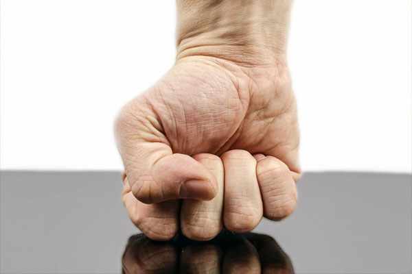 6 способов контролировать свой гнев