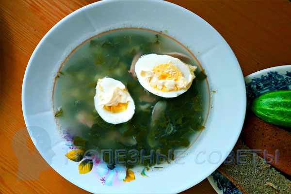 вареные яйца в супе
