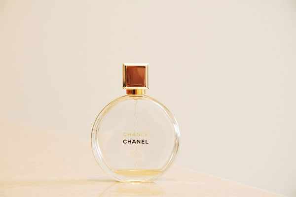 Женские парфюмы - секреты выбора и использования