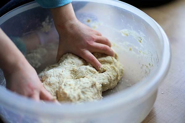 Как приготовить тесто для чебуреков