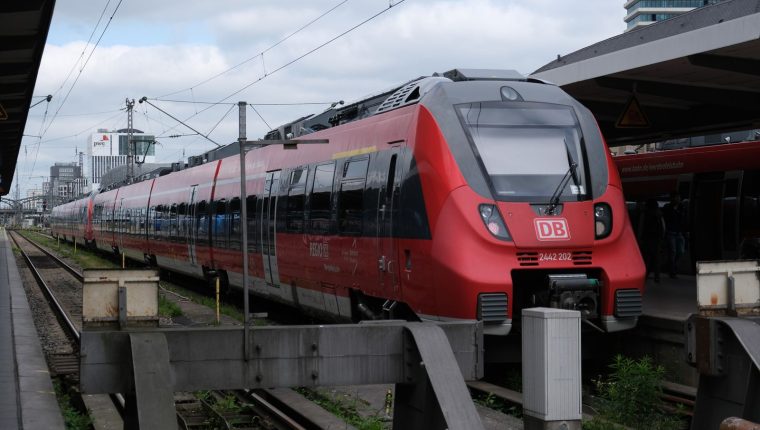 Deutschlandticket в 2026 году: цена 63 €, где действует и как отменить